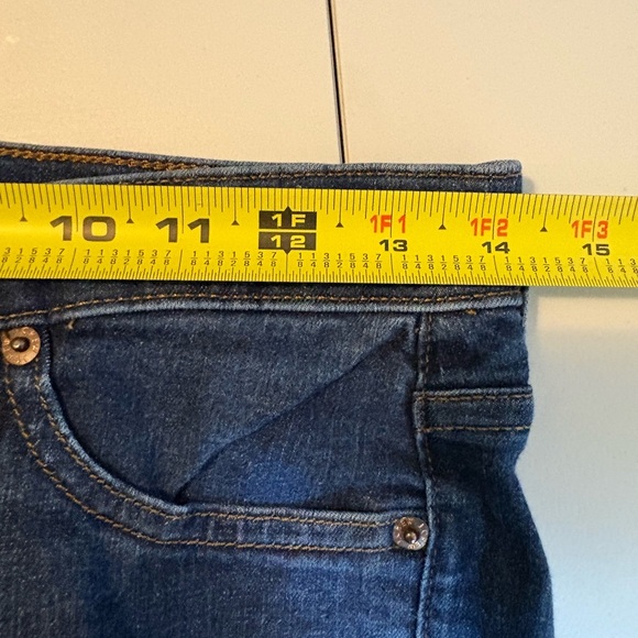 J. Crew High Rise 8” Tooth Pick Jeans Size 26‎ EUC 0334 - Picture 9 of 12